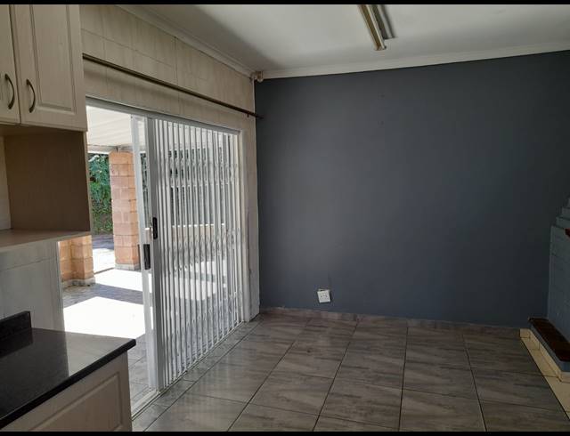 0 bed property to rent in FARNINGHAM RIDGE